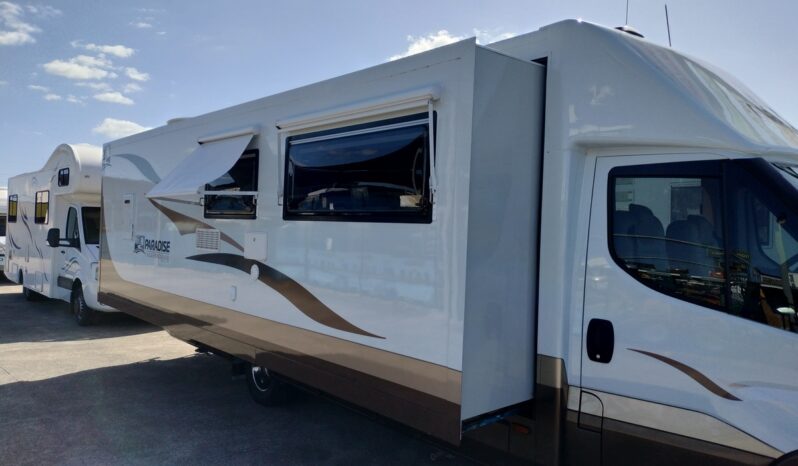 2017 Build Paradise Independence Deluxe Motorhome full